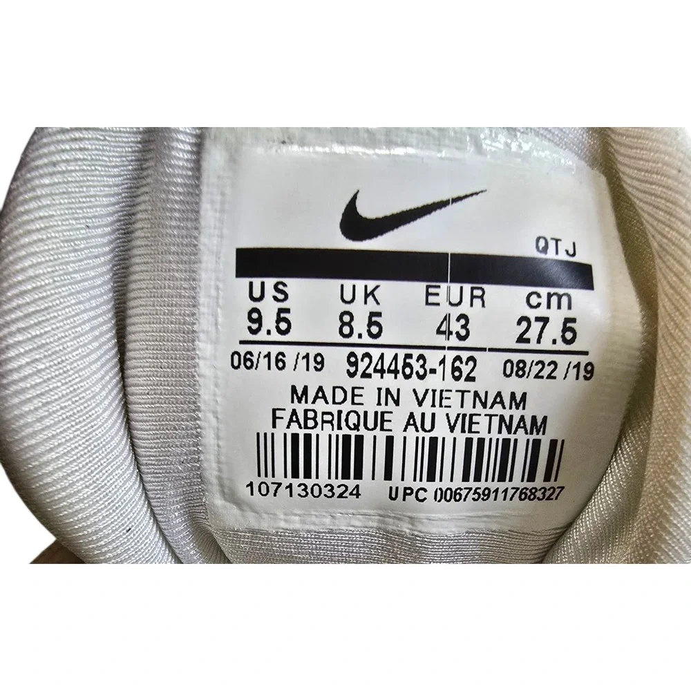 Nike‎ Air Vapormax Plus Mens Size 9.5 Sneakers Athletic Shoes 924453-162 Running